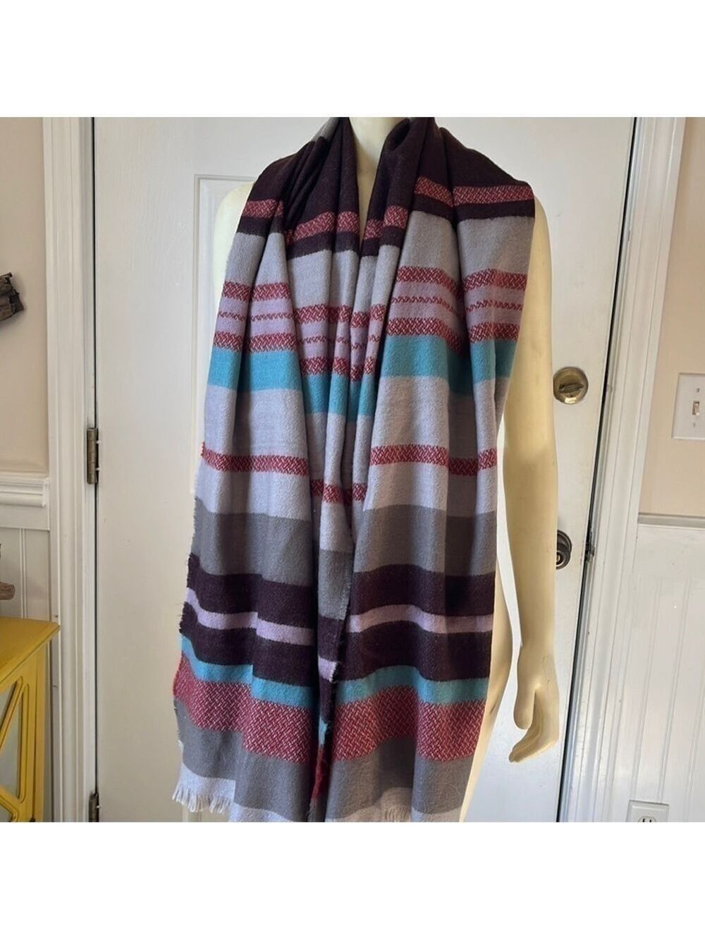 Hinge Nordstrom Blanket Scarf Wrap Shawl Gray Rust Striped Acrylic Fringed Large